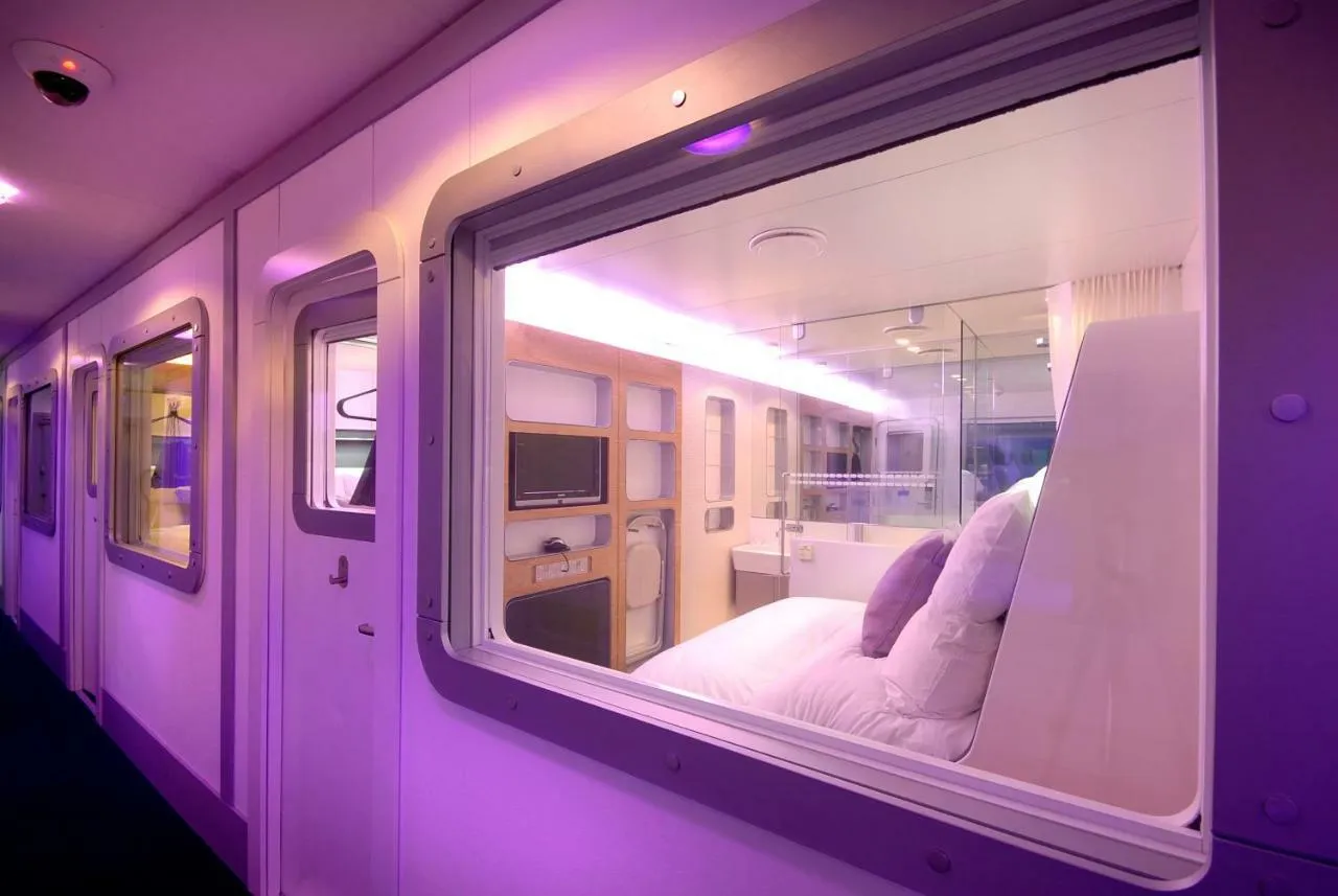 YOTELAIR